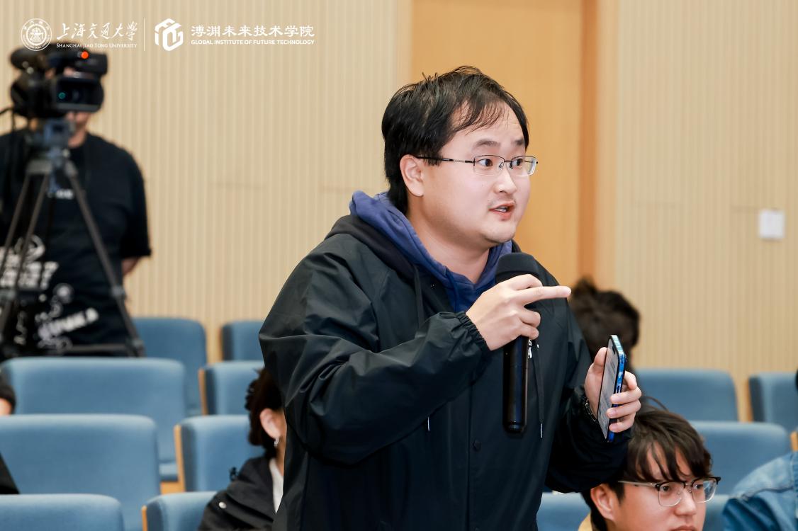 DS__2699-opq4092125483