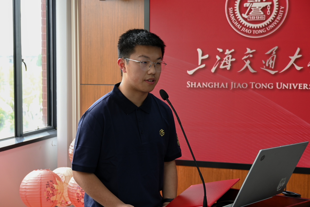 https://gift.sjtu.edu.cn/storage/gift/web/old/_upload/article/images/3f/88/3cc6f57e4fc1adbec1ae65991499/b47f99fa-6804-468e-ab92-d67fdf0a55dd.png