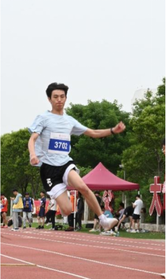 https://gift.sjtu.edu.cn/storage/gift/web/old/_upload/article/images/c1/11/3270be5045d699cdeebde12c1256/c688ba8b-d04c-4c32-ab57-513d3f0de00e.png