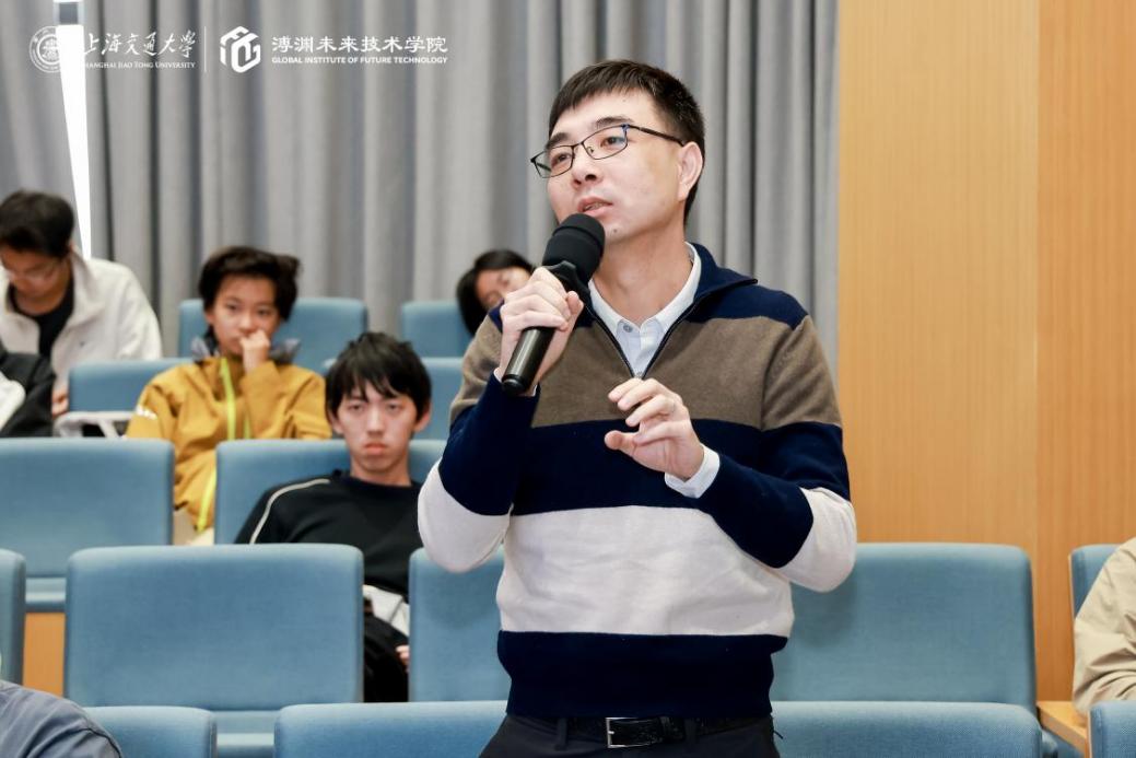 DS__2667-opq4092115430